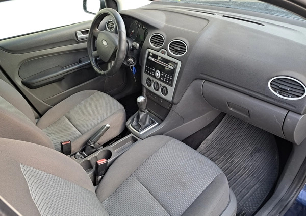 Ford Focus cena 7900 przebieg: 209800, rok produkcji 2006 z Prudnik małe 29